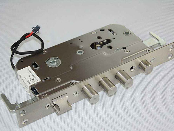 钦北24小时上门开锁公司