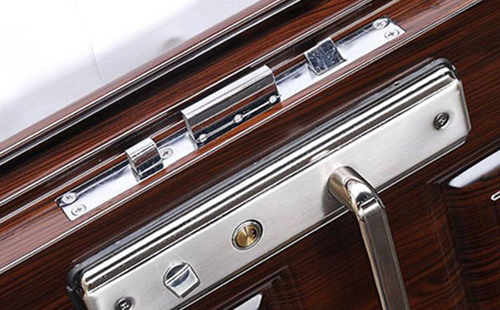 钦北24小时上门开锁公司