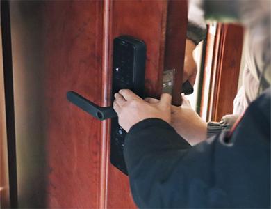 钦北24小时上门开锁公司